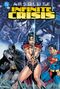 "Absolute Infinite Crisis" steht in großen Buchstaben über Wonder Woman mit Schwert, flankiert von Batman und Superman.