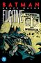 Comic-Cover mit Titeln "Batman Bruce Wayne Fugitive" und "Wanted: Bruce Wayne for Murder". Batman steht davor., Buch