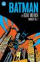 "BATMAN BY DOUG MOENCH OMNIBUS VOL. 1". Batman schwingt über eine Stadt, imposante Gebäude im Hintergrund, stilvolle Komik-Illustration., Buch