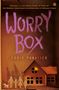 "WORRY BOX" in lila Schrift, darunter "CHRIS PANATIER". Eine Illustration eines Hauses mit einer Familie und einem Hund., Buch