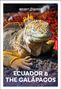 Text: "INSIGHT GUIDES", "ECUADOR & THE GALÁPAGOS", "FREE EBOOK". Ein Leguan sitzt auf einem felsigen Boden, umgeben von roten Pflanzen.