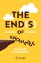 "THE END(S) OF KNOWLEDGE" von Michael Yampolsky. Ein Schriftzug droht von einer Klippe zu fallen. Oben Wolken., Buch