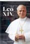 „Leo XIV.“ und „Ein Porträt des ersten amerikanischen Papstes“ sind groß auf einer Buchabdeckung. Ein älterer Mann in päpstlicher Kleidung mit einem Kreuz um den Hals lächelt leicht.
