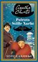 „Agatha Christie“, „Poirots Stille Nacht“, „Sein neuer Fall“, „Sophie Hannah“. Illustration: Poirot mit Frau im Winter., Buch