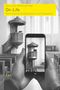 Titel: Silvio Liesch, Miriam Löhr (Hg.), "On-Life - Kommunikation des Evangeliums in der Postdigitalität".  
In einer Kirche hält jemand ein Smartphone, das eine Kanzel zeigt, vor die Kamera., Buch
