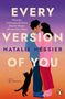 "EVERY VERSION OF YOU", "Manche Liebesgeschichten dauern länger als nur ein Leben". Paar umarmt sich, schwarze Katze.