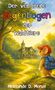 Der Text lautet: "Der verlorene Regenbogen der Waldtiere. Melisande D. Menze." Eine Maus mit Rucksack schaut auf ein altes Haus., Buch