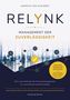 Titel: "RELYNK – Management der Zuverlässigkeit". Netzwerkdiagramm auf einem Bürobild., Buch