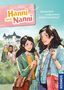 „Hanni und Nanni“, „Warum denn ausgerechnet Internat Lindenhof?“ Illustration zweier Mädchen vor einem Gebäude.