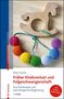 "Früher Kindsverlust und Folgeschwangerschaft" von Ines Fuchs. Holzspielzeug-Pferd und bunte Kugeln auf Holzuntergrund.