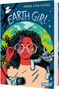 "ANNA LISA KIESEL" und "EARTH GIRL" oben, "PLANET!" unten. Illustration: Frau mit Brille, Affe, Katze und Kamera vor Erde., Buch
