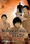 Der Titel "A Suffocatingly Lonely Death" erscheint groß. Teenager und ein Mann in Schwarz mit Brille stehen vor einem orangen Hintergrund., Buch