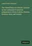 Grüner Hintergrund mit weißem Text: „Joseph Parrish Thompson. The United States as a Nation...“ Unten rechts: „Antigonos“.