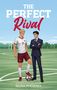 Text: "THE PERFECT Rival, USA TODAY BESTSELLING AUTHOR NORA PHOENIX." Ein Fußballer und ein Anzugträger stehen auf einem Spielfeld., Buch