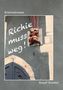 Text: "Kriminalroman", "Richie muss weg!", "Arnulf Greimel". Eine Skulptur eines Mannes an einer Wand über einer Tür., Buch