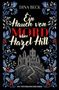 „Ein Hauch von Mord über Hazel Hill“ von Dina Beck, ein viktorianischer Krimi. Symmetrische blaue Blüten verzieren., Buch