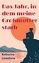 „Das Jahr, in dem meine Großmutter starb“. Illustration: Frau auf Felsen, Sonnenuntergang. Autorin: Katharina Levashova., Buch
