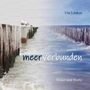 "meerverbunden", "Bilder und Worte", "Uta Lösken". Möwen auf Holzpfählen am Meer in einer Mischung aus Foto und Illustration., Buch