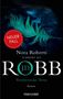 "NEUER FALL" in rotem Kreis; "Nora Roberts schreibt als J.D. Robb Verräterische Treue Roman"; grüne Feder auf dunklem Hintergrund., Buch