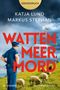 „WATTEN MEER MORD“ in roten Buchstaben. Ein Polizist betrachtet Schafe auf grüner Wiese, im Hintergrund ein Leuchtturm., Buch