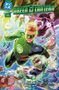 "ALL IN GREEN LANTERN", "VON GOTHAM CITY BIS L.A."; kämpfende, fliegende Superhelden in grünen Anzügen, farbenfroh und dynamisch., Buch