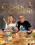 "Carmen Geiss | Robert Geiss. Kochen mit den Geissens. Unsere 60 Lieblingsrezepte. Ein Paar sitzt an einem gedeckten Tisch."