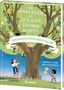 "Von Apfelbaum bis Zickzack-Zauberworte. Eine magische Reise durch das ABC." Zwei Kinder am Baum, Buchstaben, Leiter., Buch