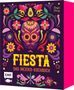 „Fiesta – Das Mexiko-Kochbuch“ steht in gelber und roter Schrift. Bunte Blumen und ein Totenkopf, umgeben von Avocado und Chili., Buch