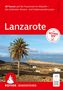 "40 Touren auf der Feuerinsel im Atlantik – die schönsten Küsten- und Vulkanwanderungen. Lanzarote". Palme vor Vulkan., Buch