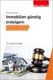 „Immobilien günstig ersteigern“ von Peter Depré. Cover mit Hausmodell und Richterhammer., Buch