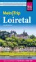 Text: „Mein Trip Loiretal. Gabriele Kalmbach. Märchenschlösser bewundern. Fluss-Erlebnisse. Französische Gartenkunst. Loire-Weine. Besser zurechtfinden mit FALTPLAN und WEB-APP.“ 

Landschaft mit Schloss am Fluss., Buch