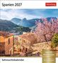 „Spanien 2027“, „Sehnsuchtskalender“, „Mit 53 Postkarten zum Heraustrennen“. Landschaft mit Bergen und blühendem Baum.