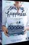 Cover: "Sewing Happiness" von Sanae Ishida. Frau hält gestapelte Stoffe. Einladung zu einfachen Nähprojekten., Buch