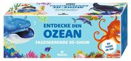 "Entdecke den Ozean" und "Faszinierende 3D-Show". Ein Walhai, Delfin und Oktopus vor buntem Meeresgrund und Korallen., Buch