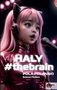 „HALY #thebrain, Pola Polanski, Science Fiction“. Ein Mädchen mit rosa Haaren trägt Kopfhörer und singt in ein Mikrofon., Buch