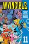 „INVINCIBLE“ in gelb. Namen: Kirkman, Ottley, Walker, Rathburn, Beaulieu, Fairbairn. Helden in bunten Kostümen dynamisch gezeichnet., Buch