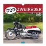 Text: "DDR ZWEIRÄDER 2024." Kalenderdeckblatt mit einem klassischen Motorrad im Freien., Kalender