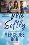 "Dimmelo Sottovoce", "Live Softly", "Mercedes Ron", drei junge Personen, "Un film originale prime" Logo., Buch