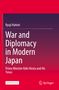 Text: "Ryuuji Hattori", Titel: "War and Diplomacy in Modern Japan", Untertitel: "Prime Minister Kōki Hirota and His Times". Farbverlauf rot., Buch