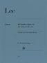 Text: "Lee, Urtext, 40 Etüden Opus 31 für Violoncello solo, G. Henle Verlag." Hellblauer Hintergrund., Noten