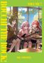 „Bocchi the Rock! Volume 7. Aki Hamazi.“ Drei Mädchen in Schuluniformen, eins spielt Gitarre in einem sonnendurchfluteten Raum.
