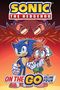 "Sonic The Hedgehog", "On The Go Volume Four". Illustration: Sonic und ein Freund, im Hintergrund ein bedrohliches Gesicht.