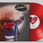 "Spiders Crystal eyes" auf schwarzem Hintergrund. Frau mit Herzjacke, funkelnde Lichter, rote Vinyl-Schallplatte.