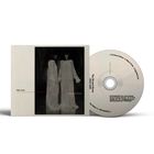 CD mit dem Titel "The Ground Above" von Beth Orton. Das Cover zeigt zwei schemenhafte Frauen in langen Kleidern.
