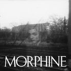 Der Text "MORPHINE" steht groß unten. Eine reflektierte Gesichtssilhouette überlagert eine Landschaft mit Gleisen und Bäumen.