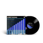Plattencover mit Text: "CORY WONG, ON A RANDOM TUESDAY: LIVE AT THE BLUE NOTE, featuring JOSHUA REDMAN". Blau-weißes Streifendesign.