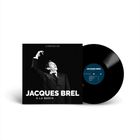 Schwarzes Cover eines Albums mit "JACQUES BREL À LA RADIO". Ein Mann im Anzug hebt eine Hand, daneben eine Schallplatte.