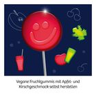 "Vegane Fruchtgummis mit Apfel- und Kirschgeschmack selbst herstellen." Illustration: Roter Lutscher mit Gesicht.