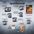 "Spielmaterial" zeigt Karten und Plättchen für ein Spiel. Enthält Orts-, Abenteuer-, Missionskarten und ein Abenteuerbuch.