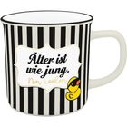 Tasse mit schwarz-weißen Streifen, Text: „Älter ist wie jung. Nur cooler“, mit einer gelben Ente mit Sonnenbrille.